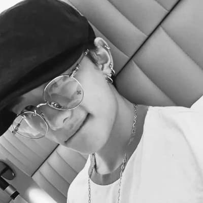 Hwang Hyunjin. thumbnail
