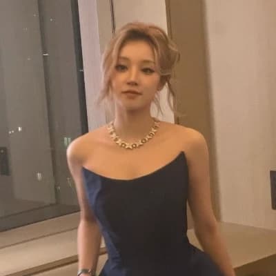 Song Yuqi thumbnail