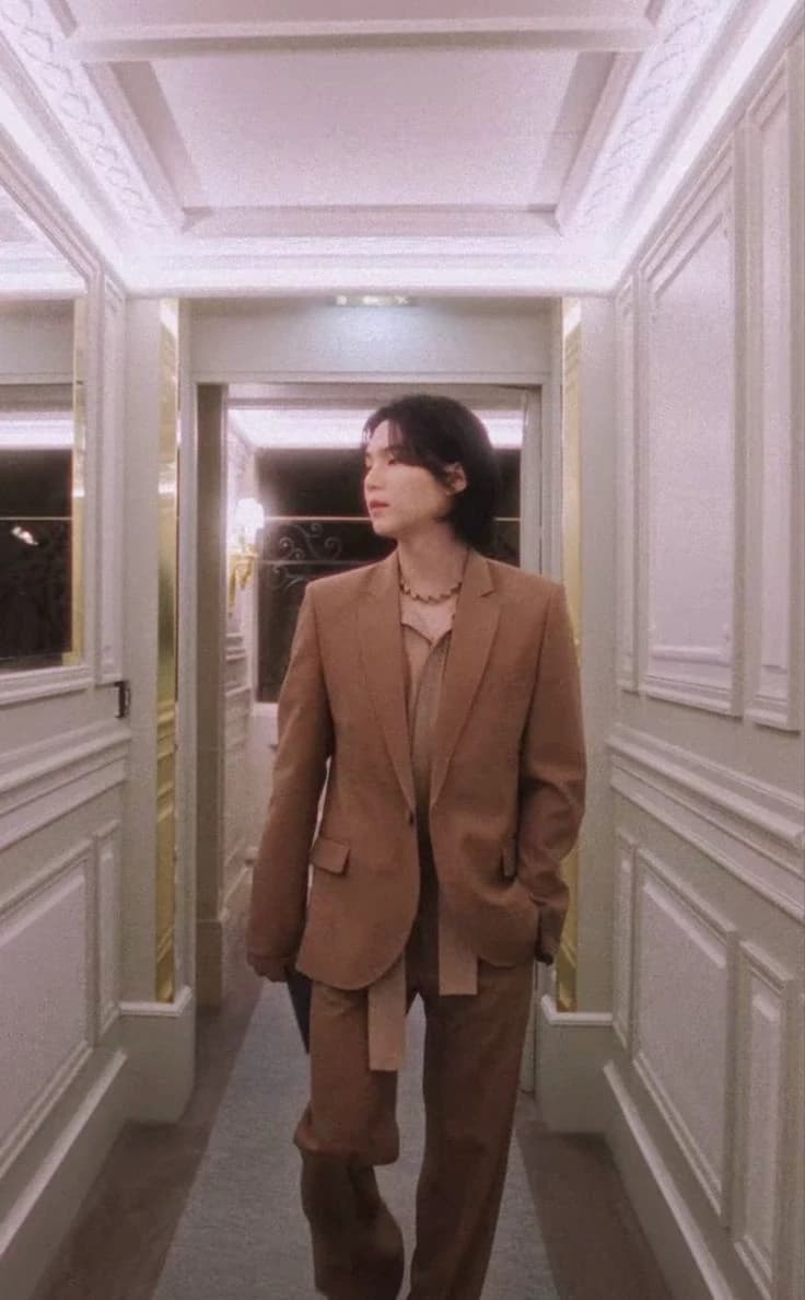 Min yoongi thumbnail