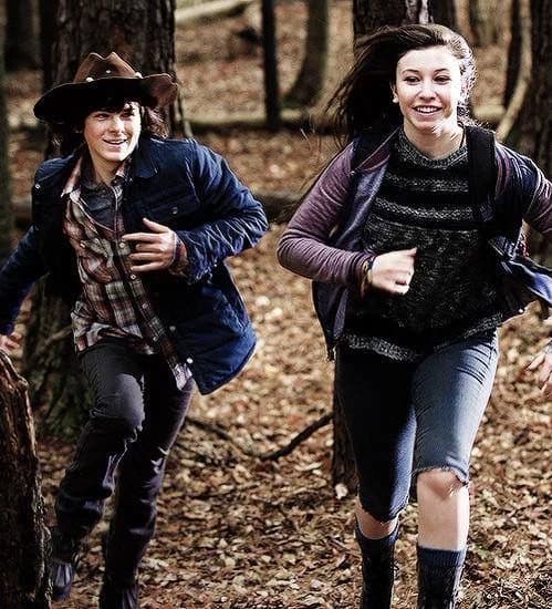 Carl Grimes y Enid thumbnail