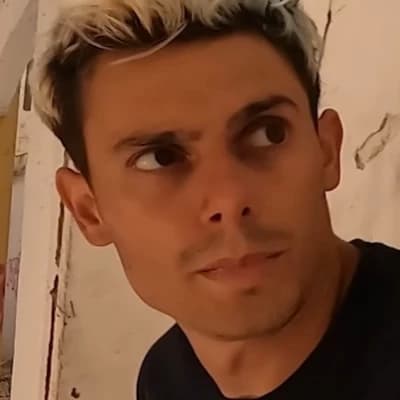 Alex thumbnail