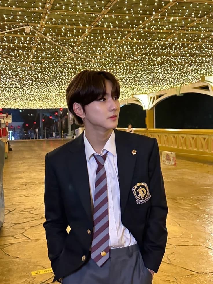 Yang Jungwon. thumbnail