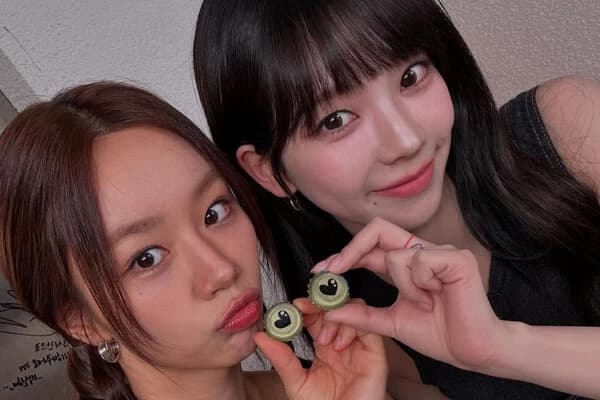 Hyeri and karina  thumbnail