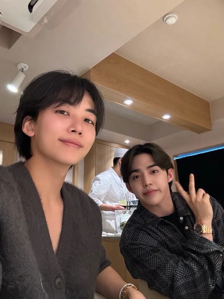 Yoon Jeonghan _ Choi Seungcheol thumbnail