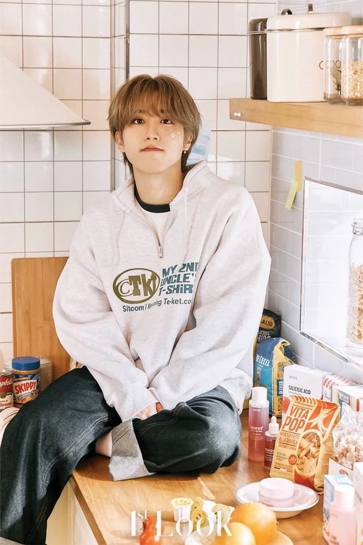 Han Jisung thumbnail