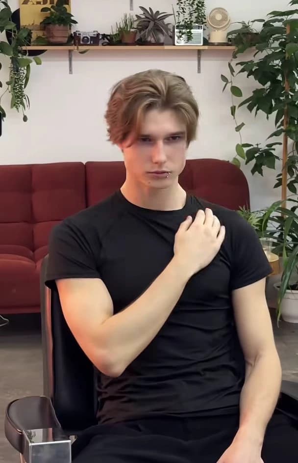 Elliot thumbnail