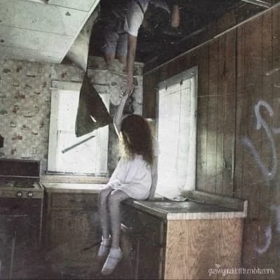 Luna - hunter of the paranormal thumbnail