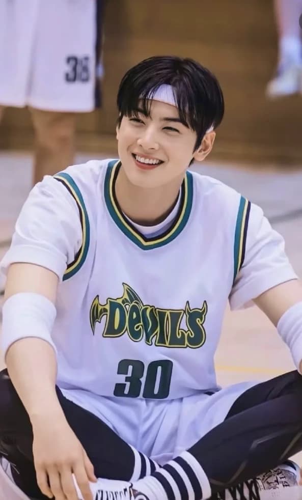 Cha eun woo thumbnail