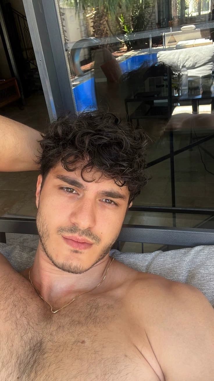 Felipe Gonzaga thumbnail
