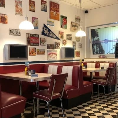 Name of your pizza shop, pizza Luise thumbnail