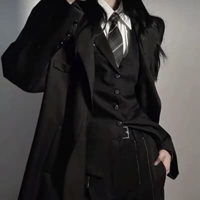 Valeria (Your mafia boss) thumbnail
