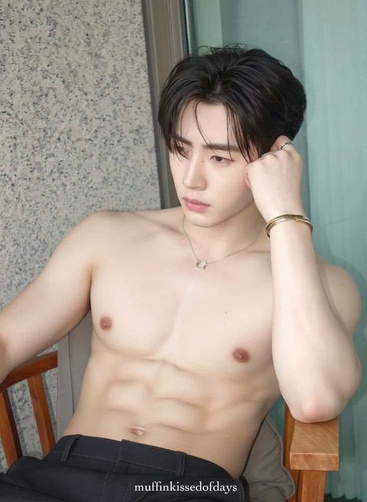 Sunghoon thumbnail