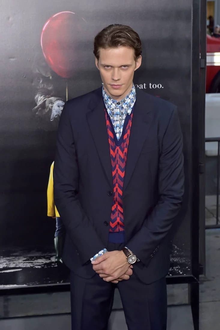 Bill Skarsgard thumbnail
