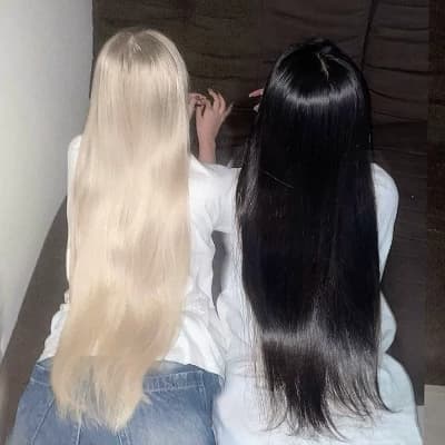 Mia & Julia thumbnail