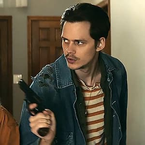 Bill Skarsgard (story) thumbnail
