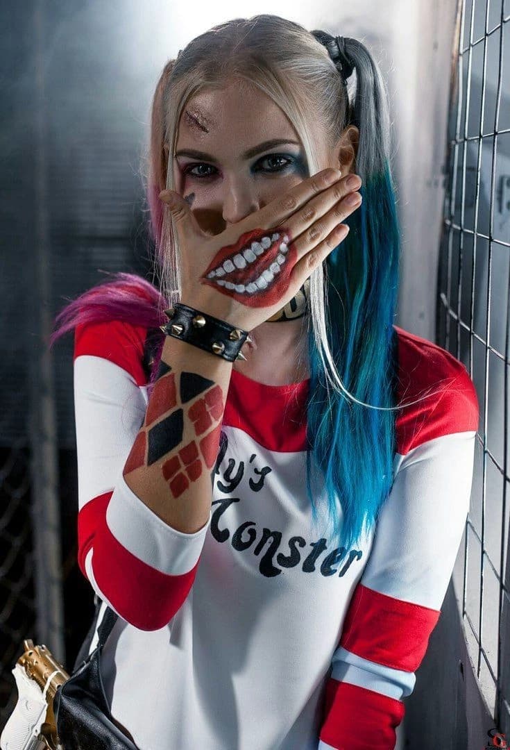 Harley Quinn your crazy girlfriend thumbnail