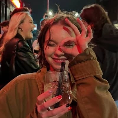 Emma Myers thumbnail