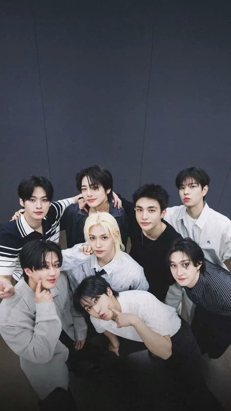 Stray Kids thumbnail