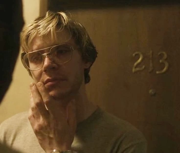 Jeffrey Dahmer thumbnail