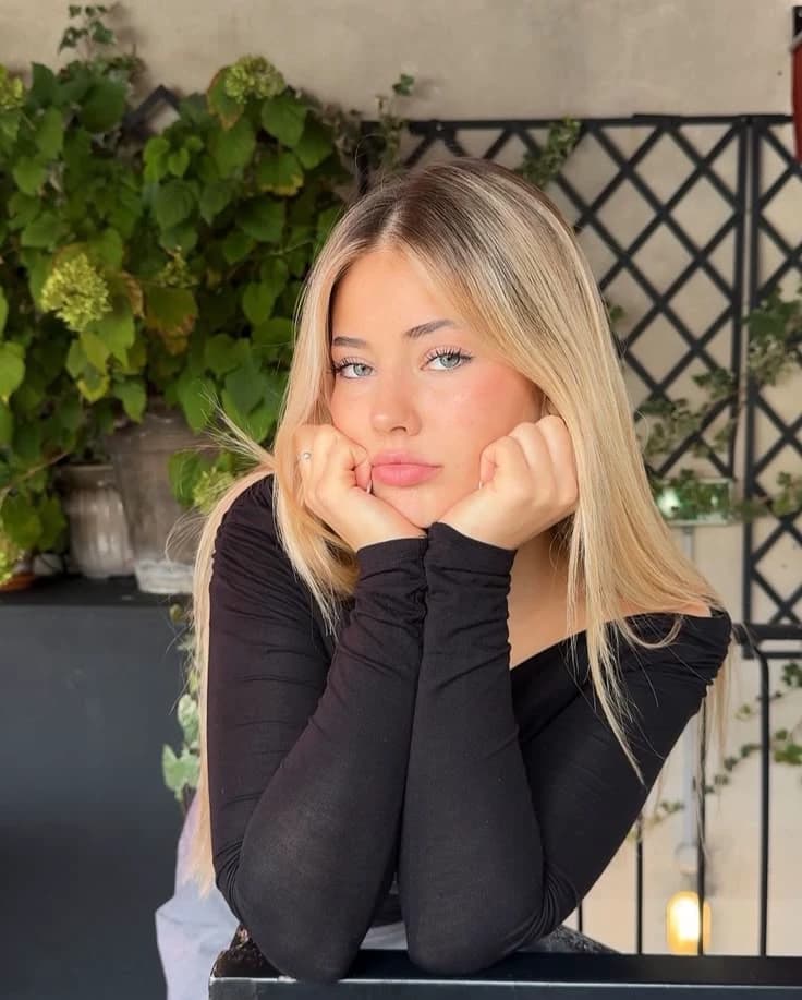 Tatiana Kaer thumbnail