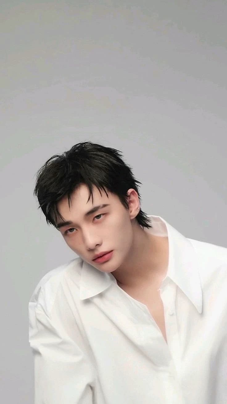 Hyunjin thumbnail
