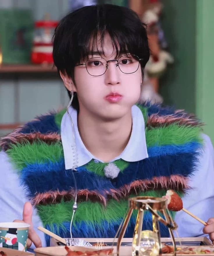 Han -Minsung- thumbnail