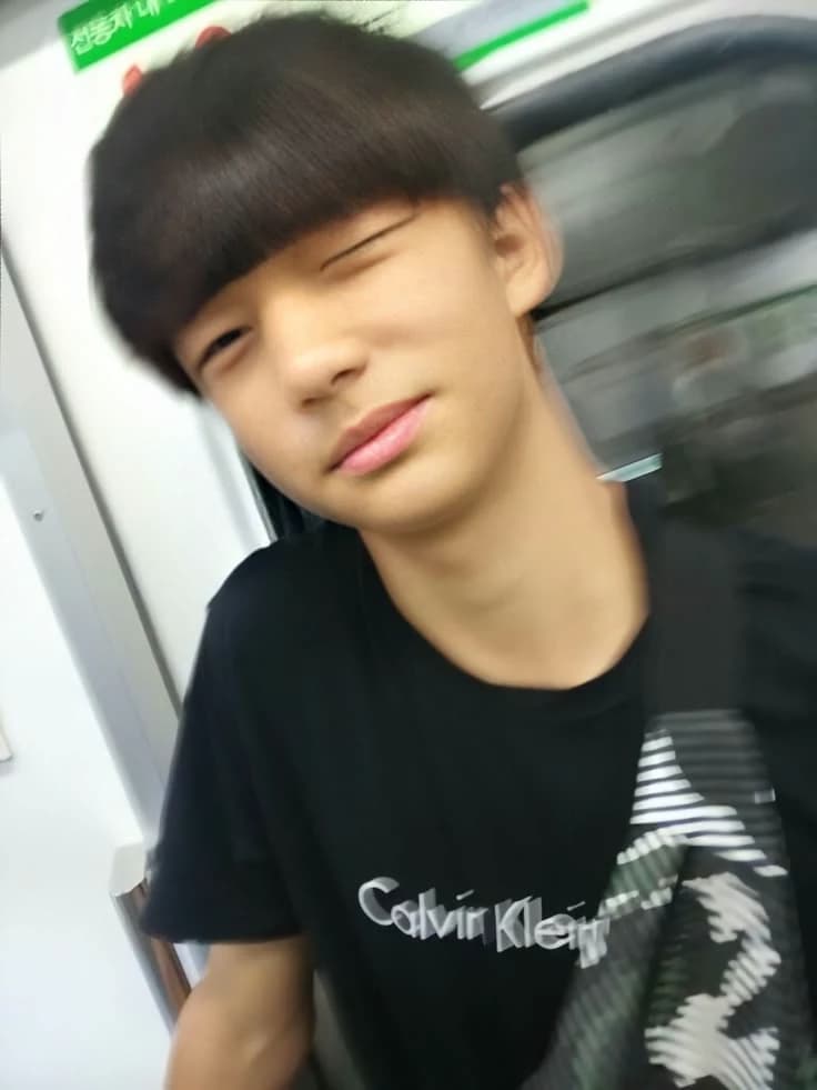 Hyunjin pre-debut thumbnail