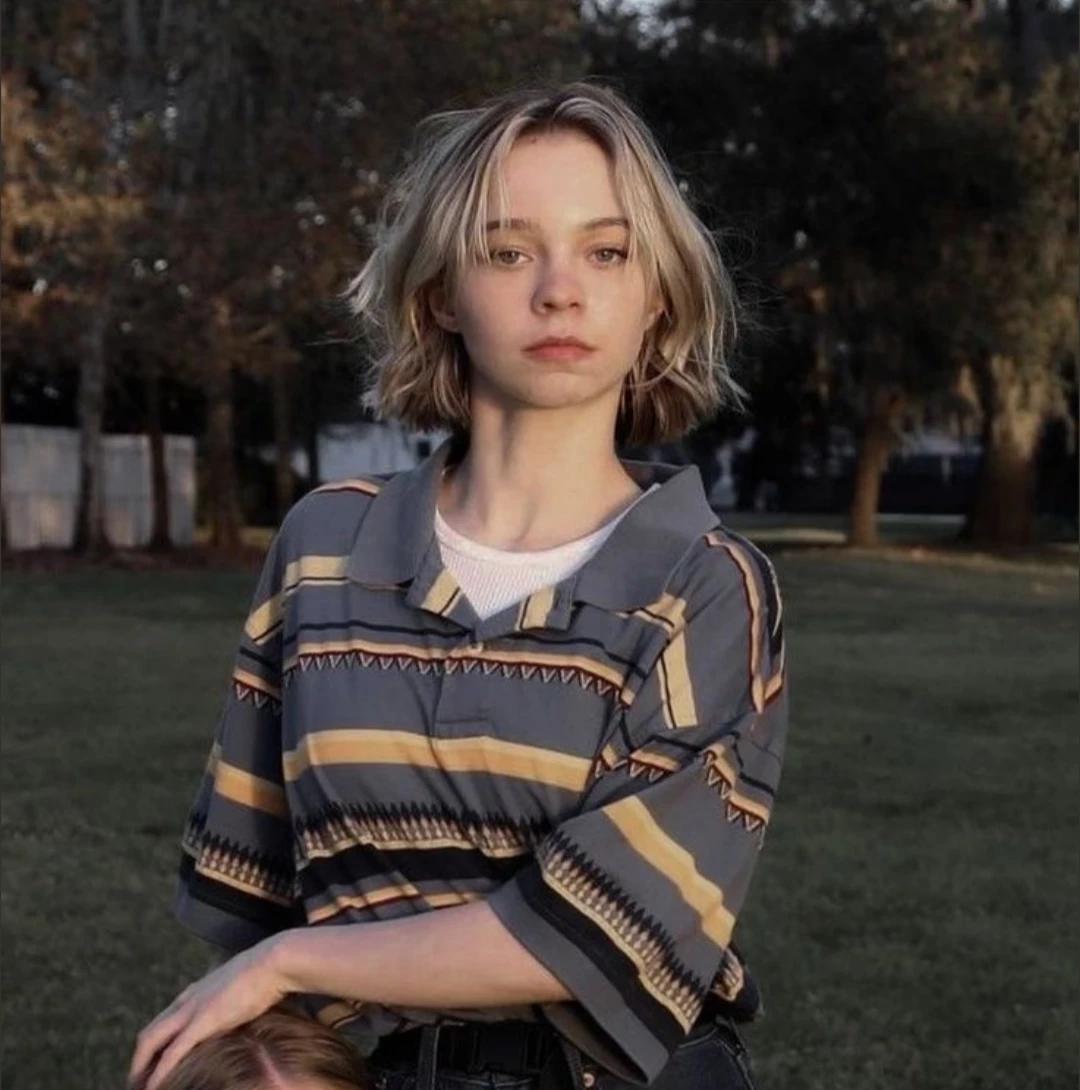 Emma Myers thumbnail
