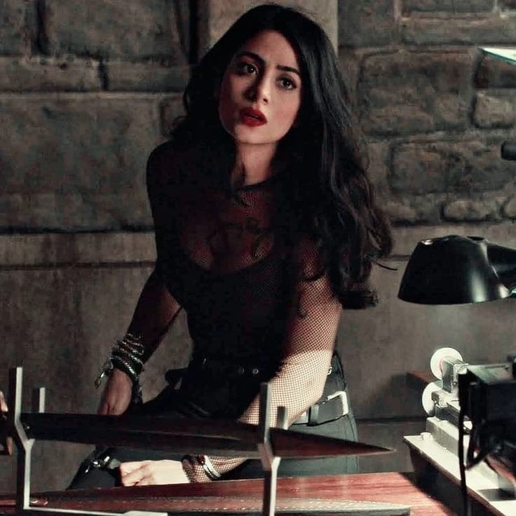 Isabelle Lightwood thumbnail