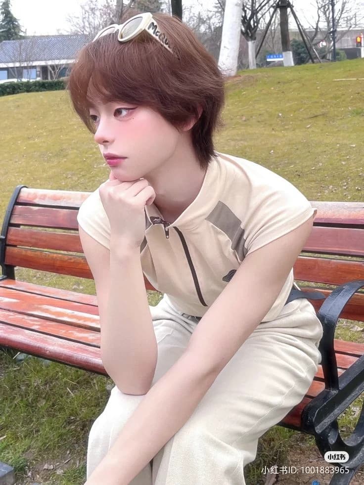Emy thumbnail
