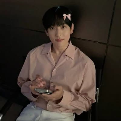 Yim Si-one thumbnail