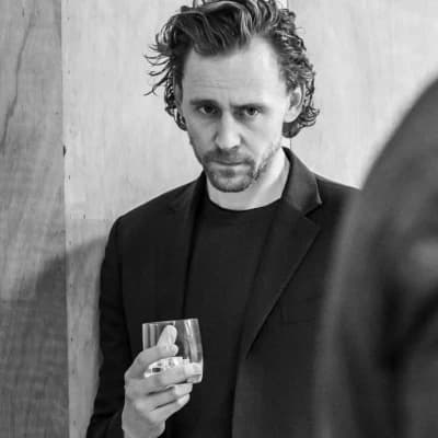 Thomas Hiddleston thumbnail