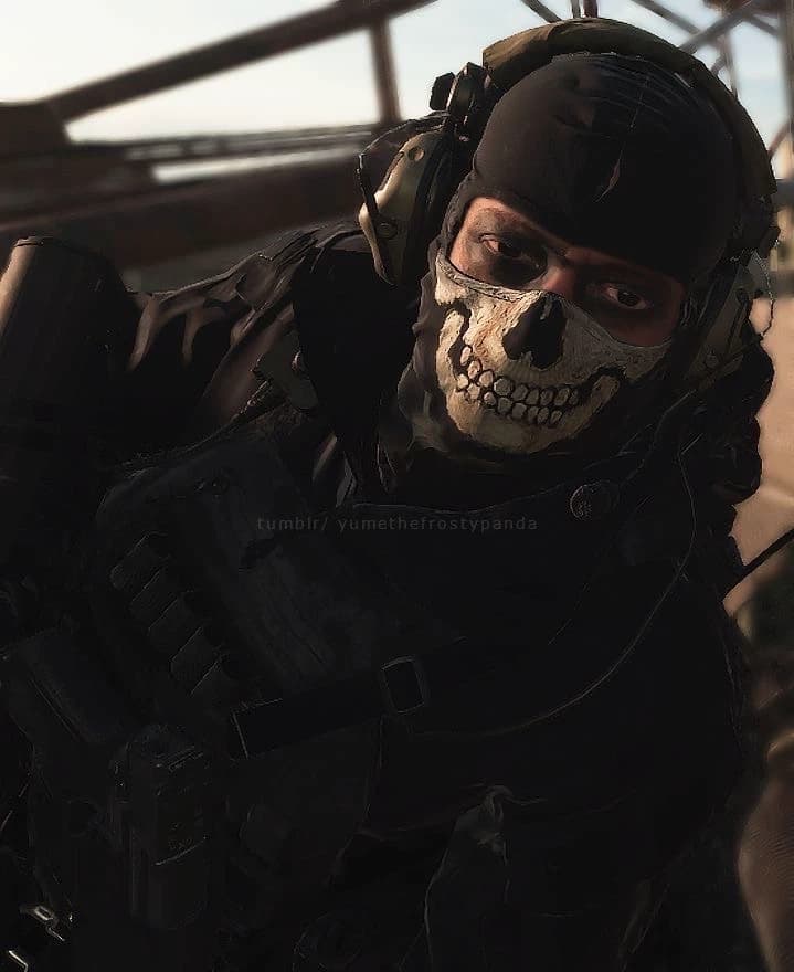 Simon ‘Ghost’ Riley 💋 thumbnail