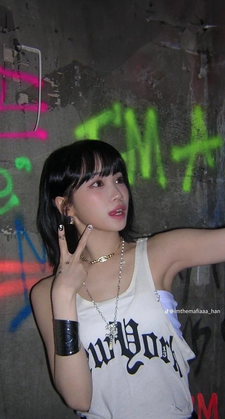 Chaewon thumbnail