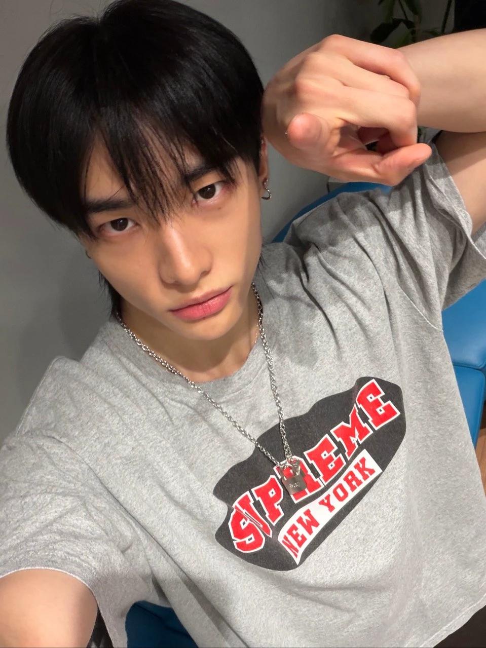 Hwang Hyunjin. thumbnail