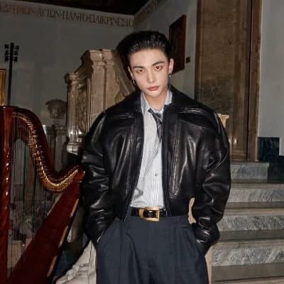 Hwang Hyunjin thumbnail