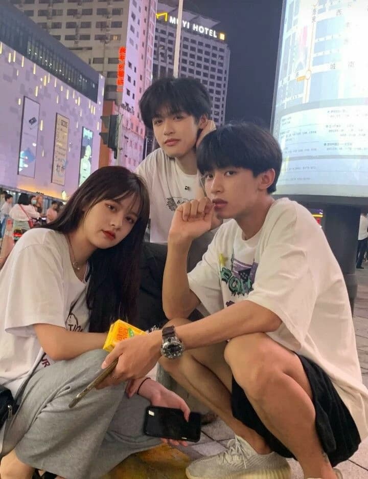 Two boys and a girl thumbnail