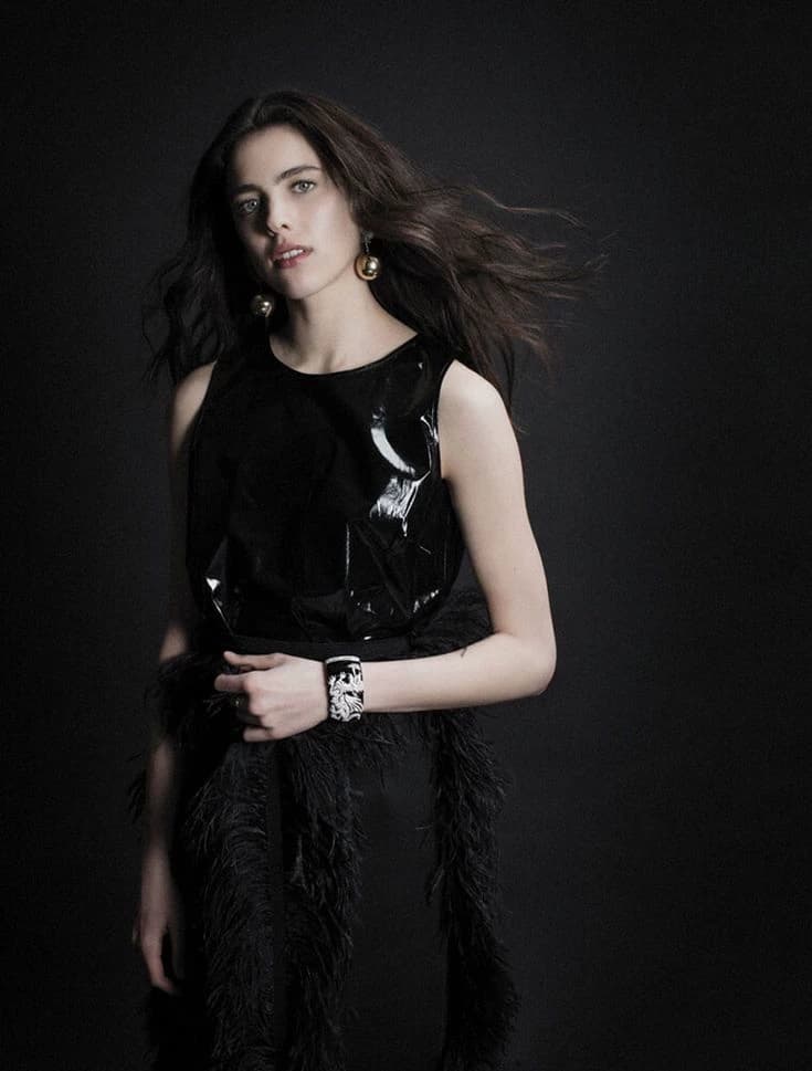 Sarah Margareth Qualley thumbnail