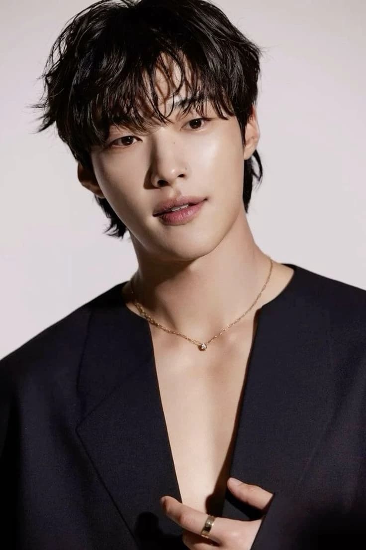 Woo Do-hwan thumbnail