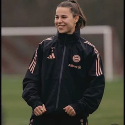 Lena Oberdorf thumbnail