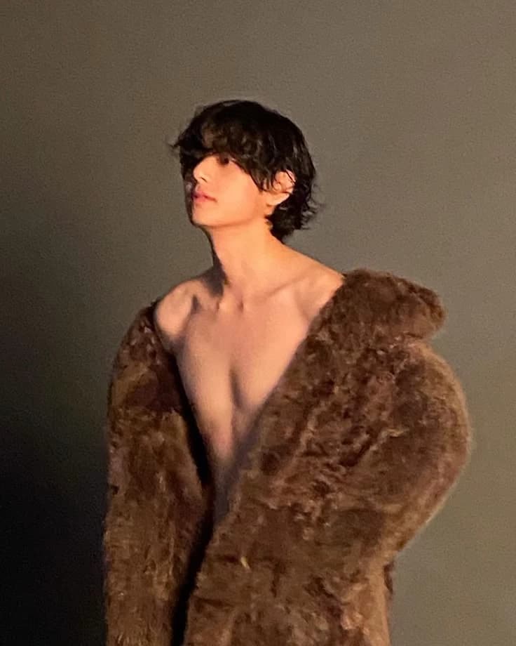 Taehyung omega thumbnail