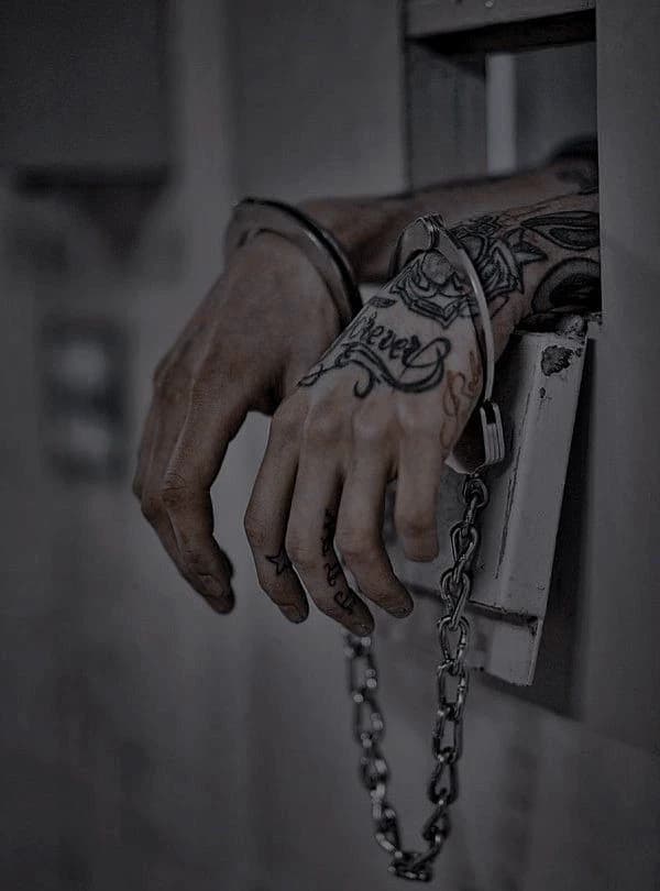 prisoner thumbnail