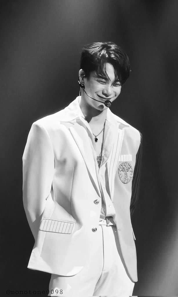 Moonbin thumbnail