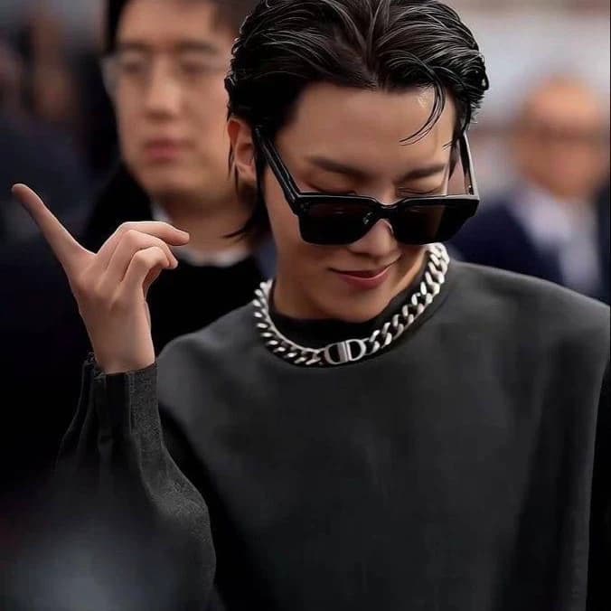 Hoseok thumbnail