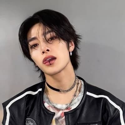Jeongin thumbnail