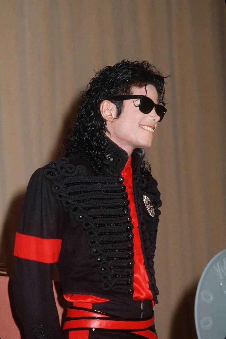 ✰Michael Jackson ✰ thumbnail
