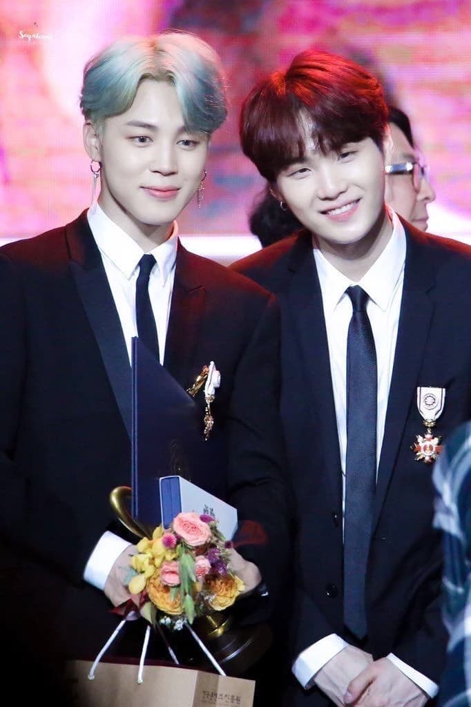 Am demon and Jimin angel thumbnail