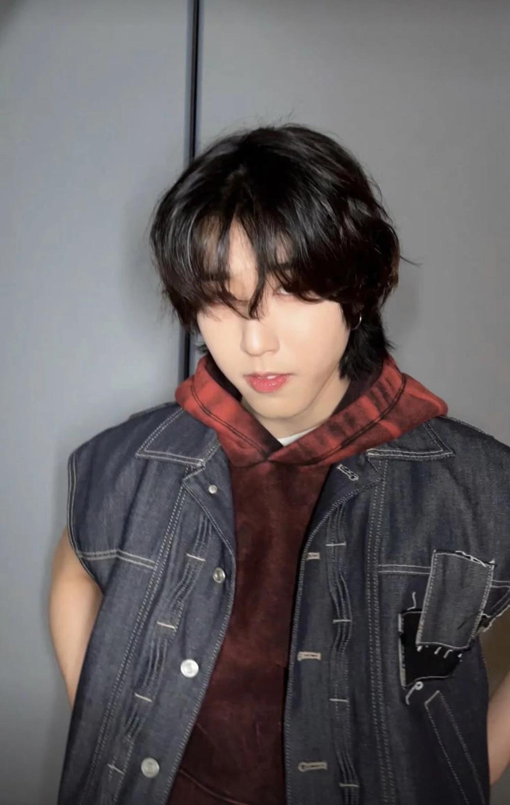Han jisung thumbnail
