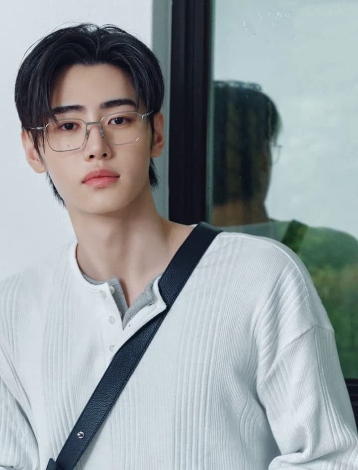 Park Sunghoon  thumbnail