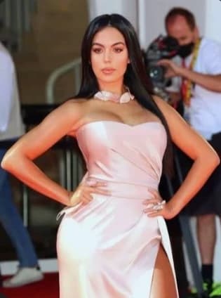 GEORGINA RODRIGUEZ thumbnail